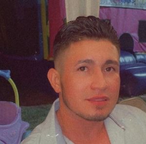 Meet your Posher, Luis